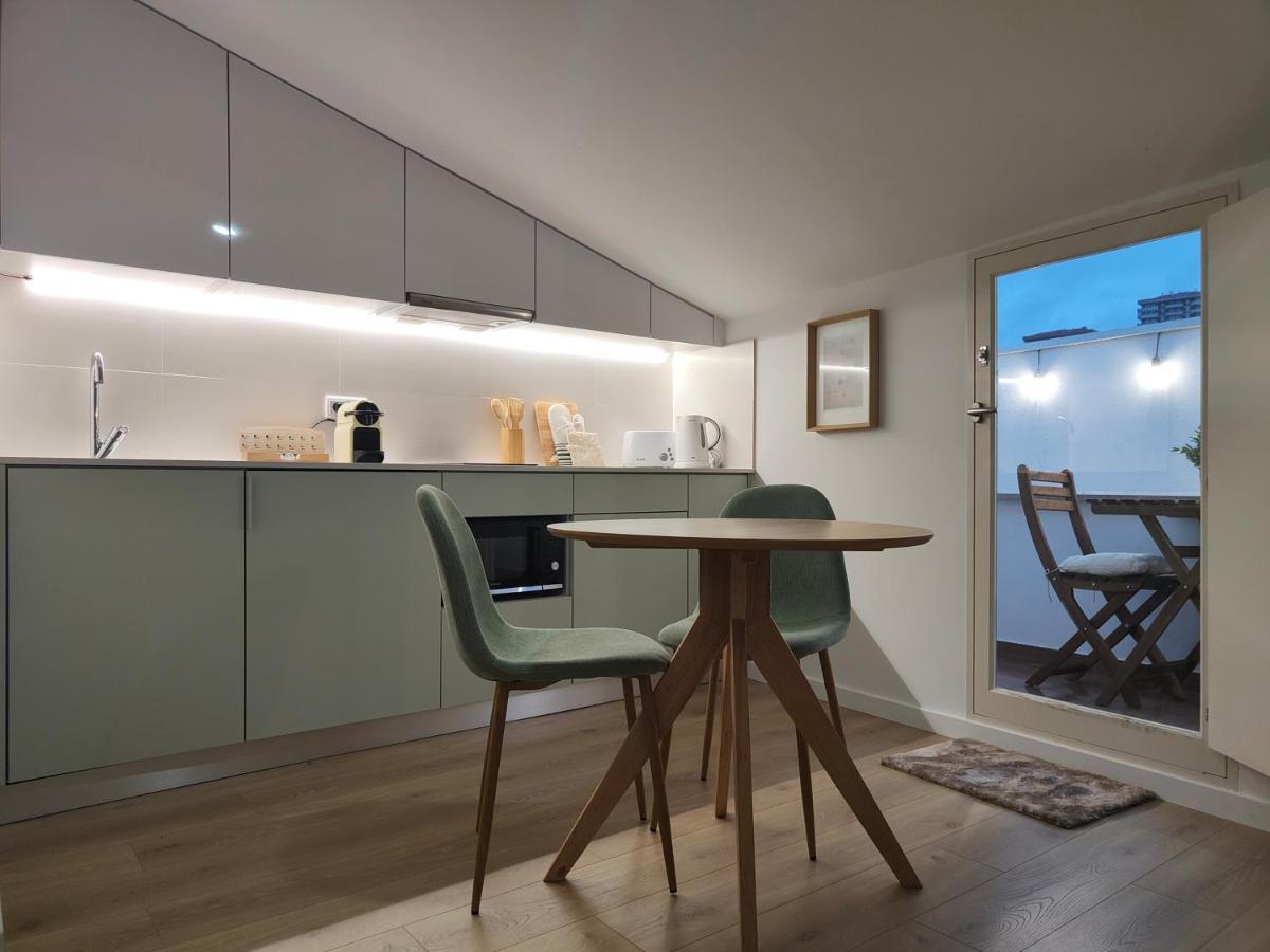 Wood Essence Apartment - Cozy Balcony Coimbra Exteriör bild